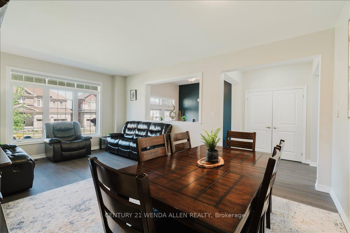 Photo 8 of 6 Timber Drive, Cavan Monaghan, Cavan Twp — HOMEH