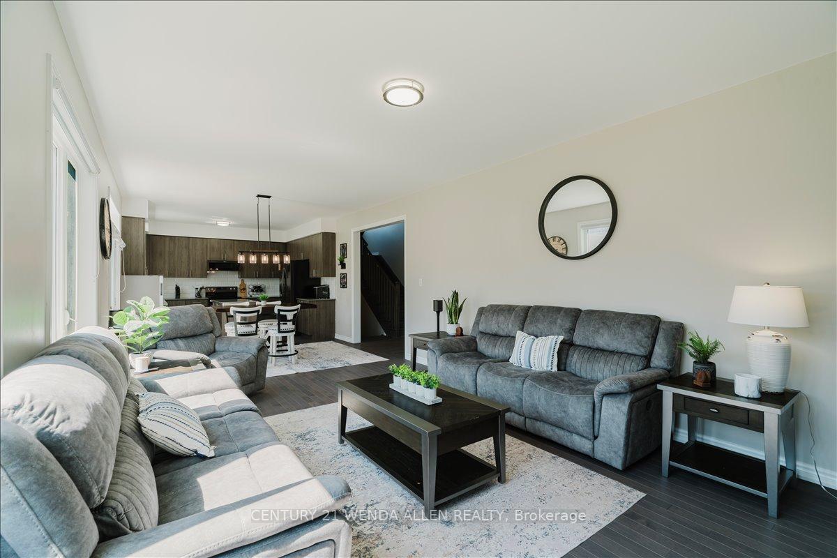 Photo 12 of 6 Timber Drive, Cavan Monaghan, Cavan Twp — HOMEH