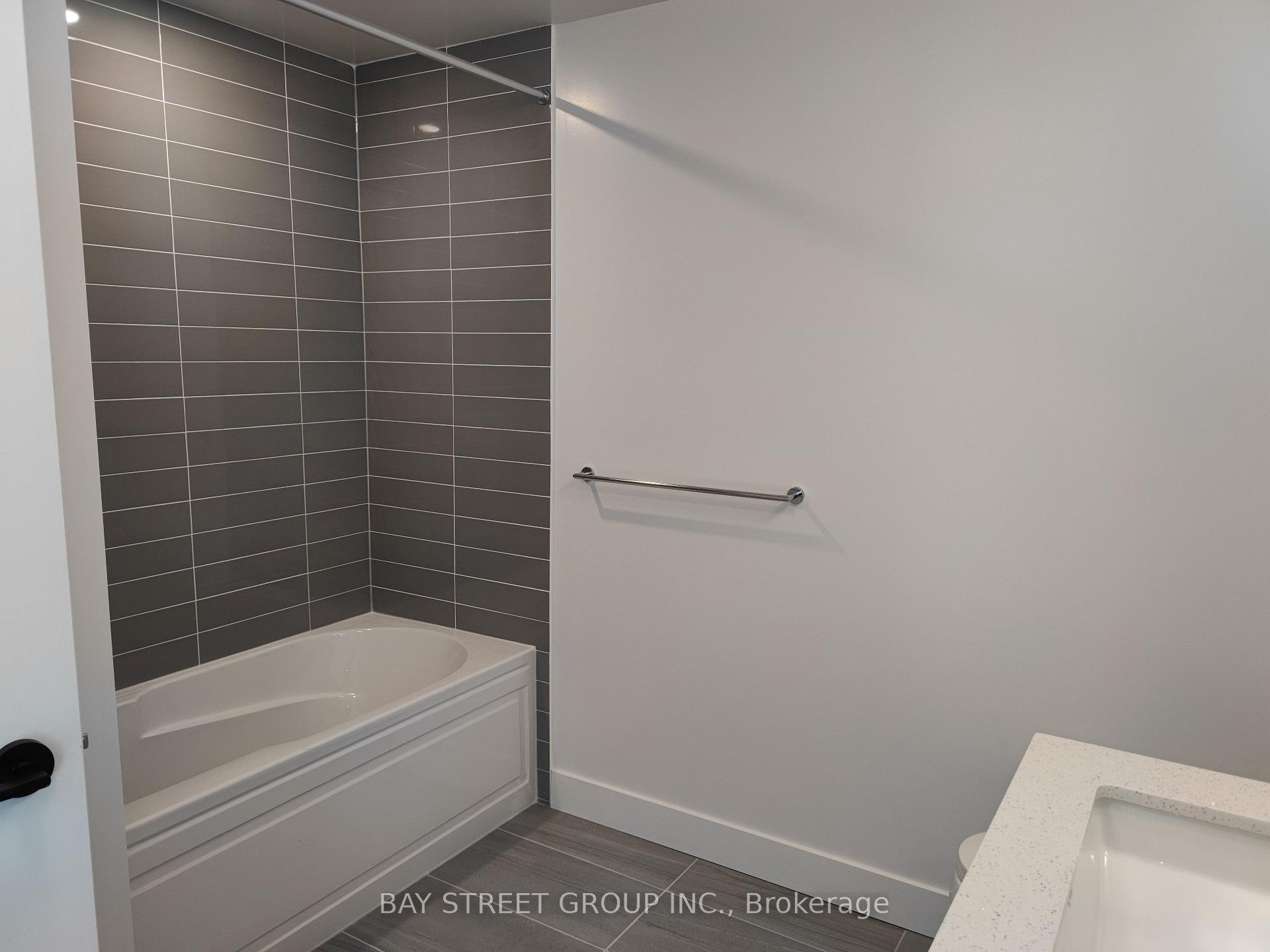 Photo 22 of Unit 441, 2343 Khalsa Gate, Oakville, Westmount — HOMEH
