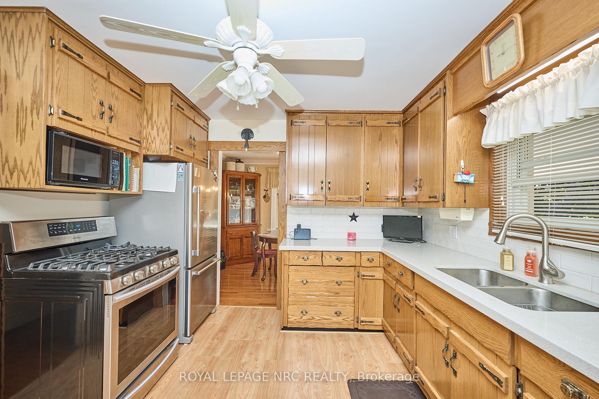 Photo 6 of 4013 Welland Street, Niagara Falls, Chippawa — HOMEH