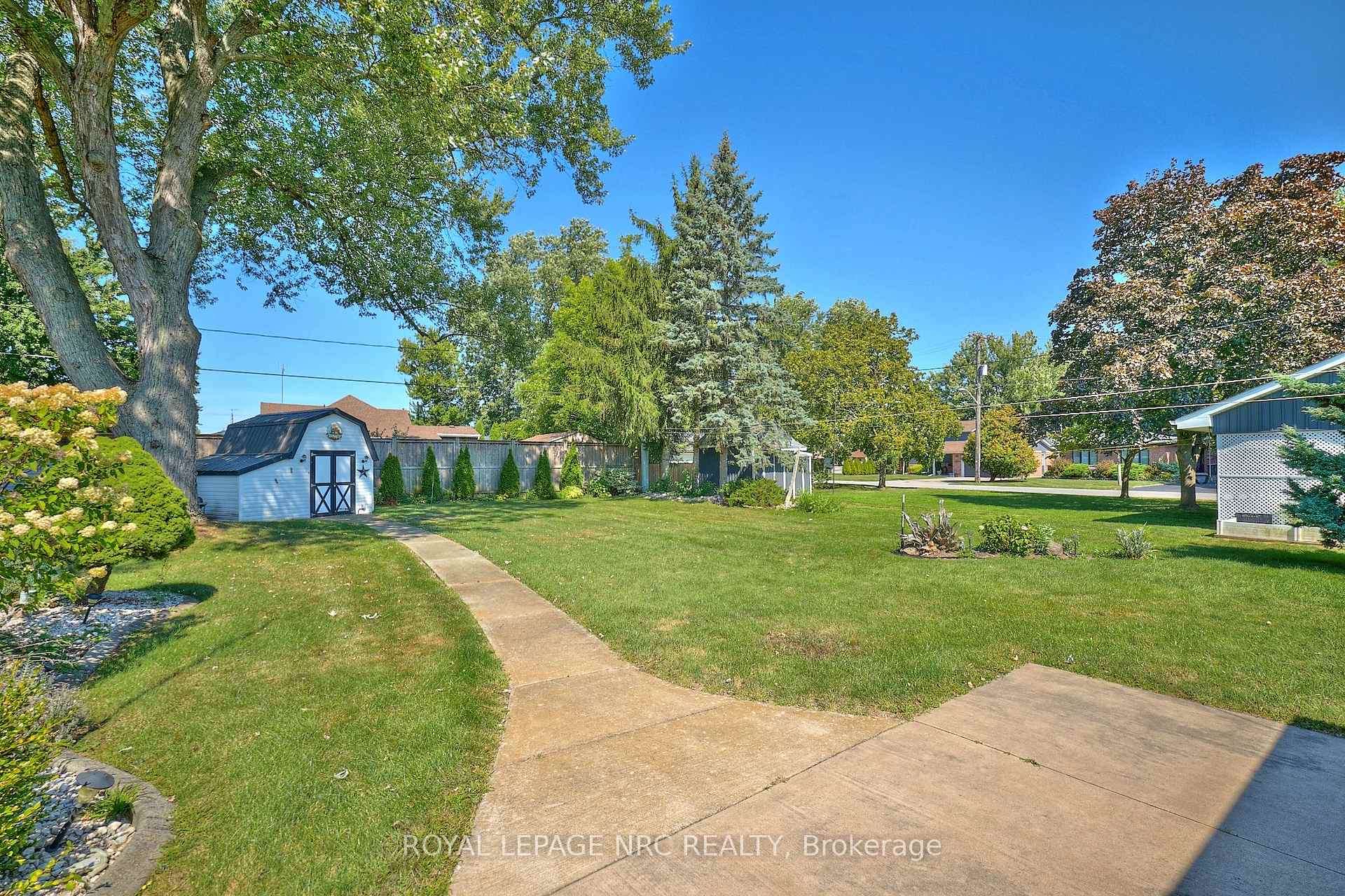 Photo 31 of 4013 Welland Street, Niagara Falls, Chippawa — HOMEH