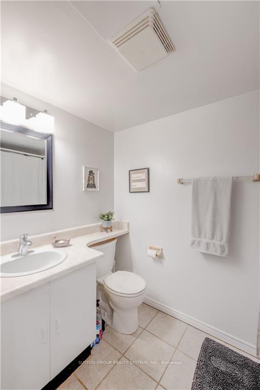 Photo 13 of Unit 1004, 323 Colborne Street, London, East K — HOMEH