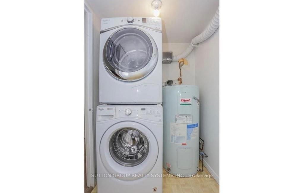 Photo 17 of Unit 1004, 323 Colborne Street, London, East K — HOMEH