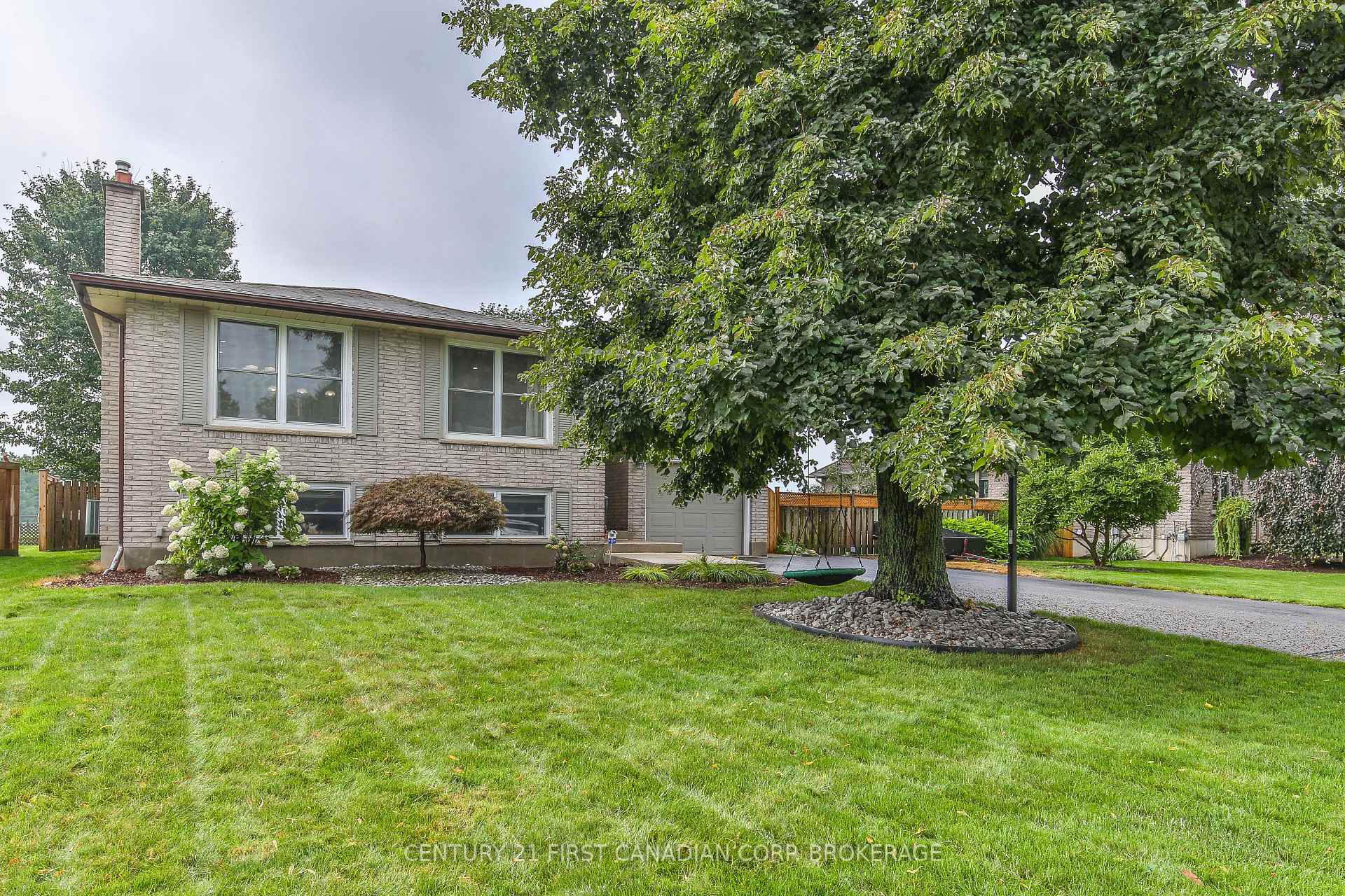 Photo 1 of 217 Seldon Street, Zorra, Thamesford — HOMEH