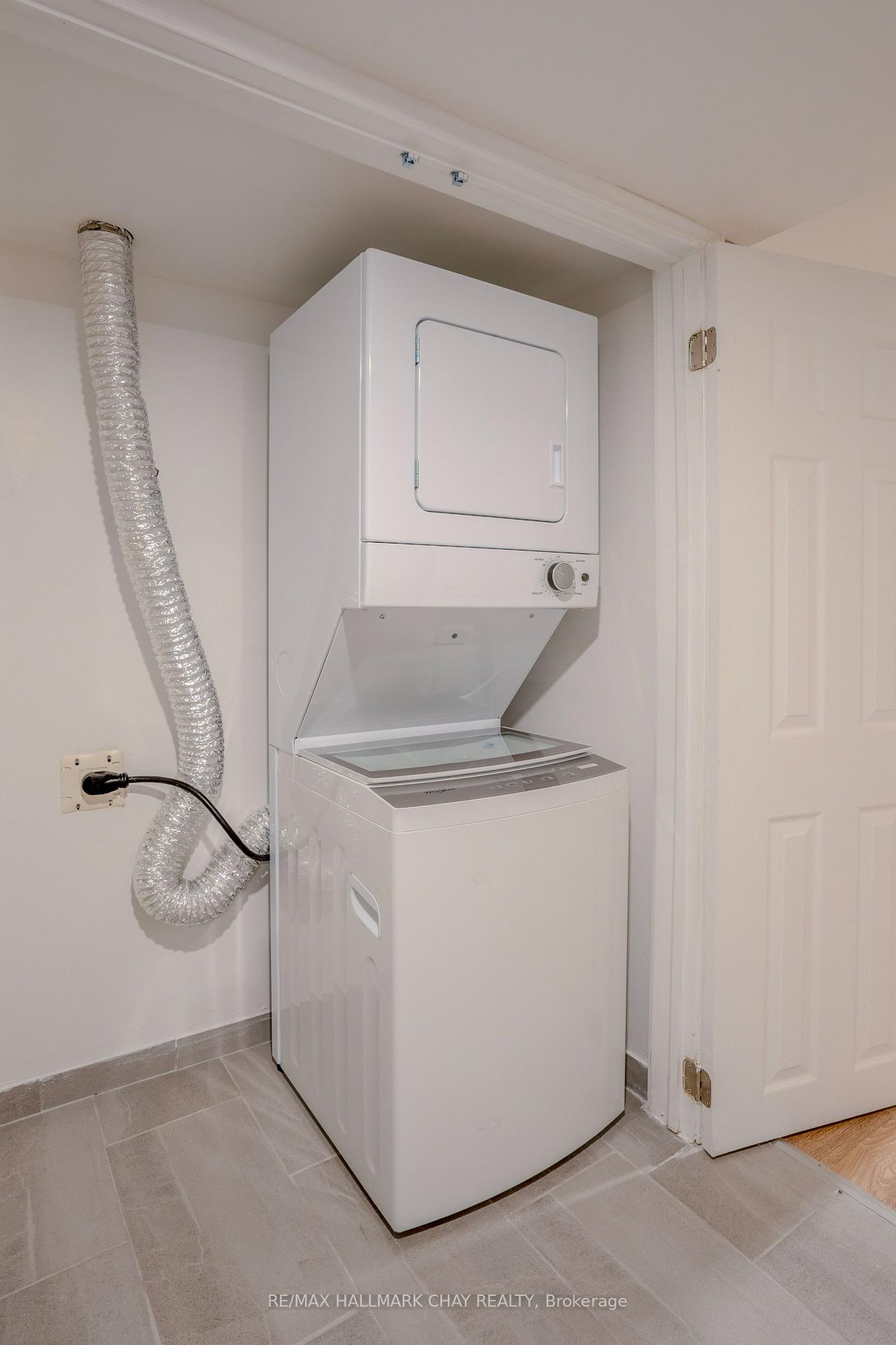 Photo 13 of Unit Basement, 61 Neelands Street, Barrie, West Bayfield — HOMEH