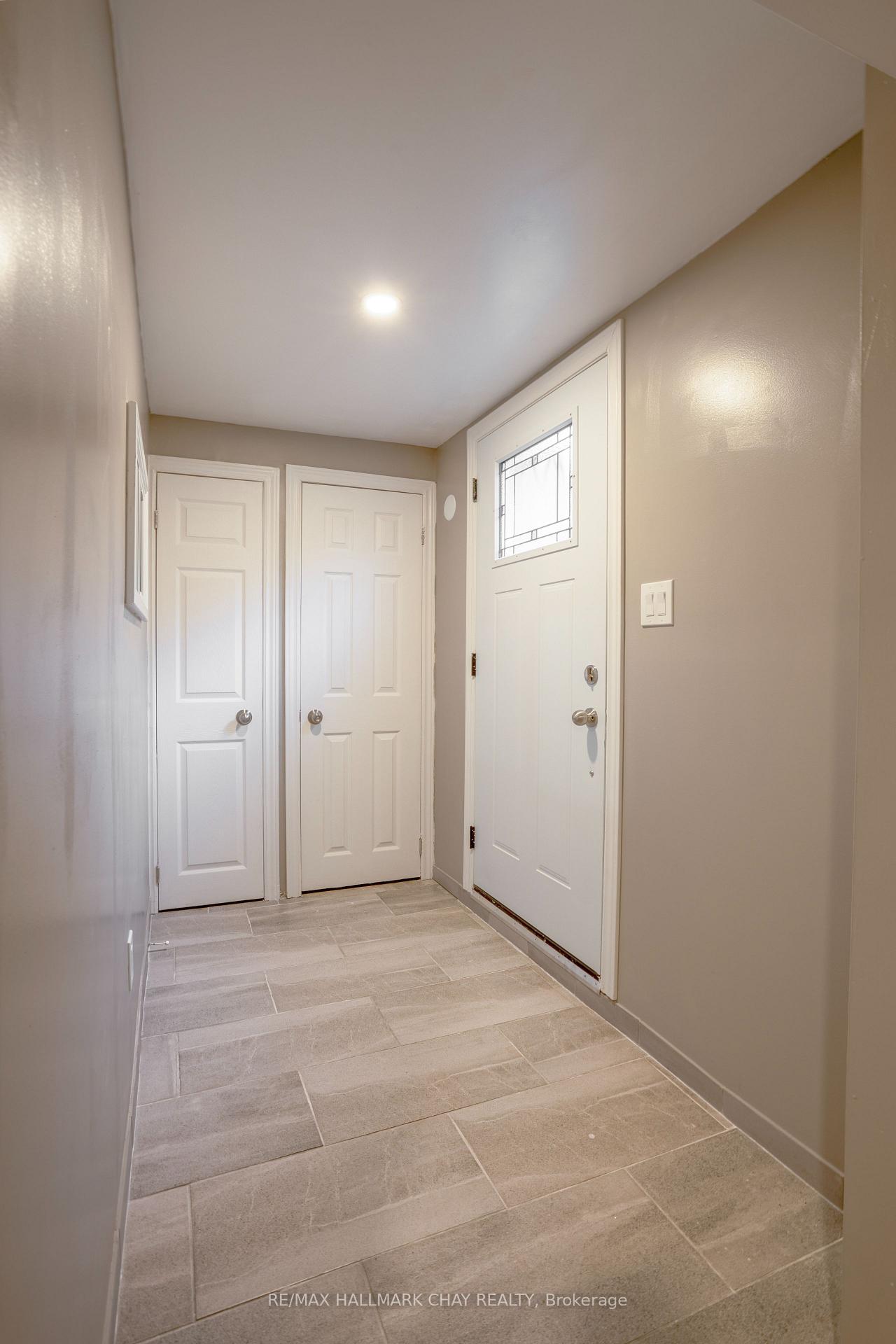 Photo 19 of Unit Basement, 61 Neelands Street, Barrie, West Bayfield — HOMEH
