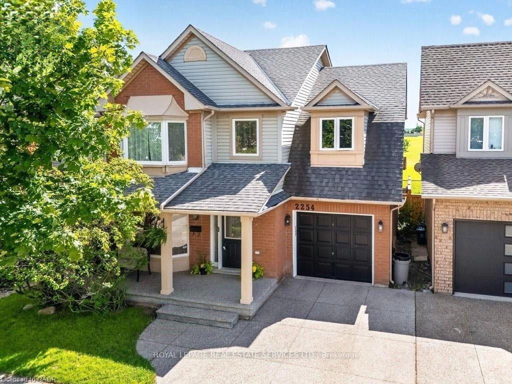 Photo 1 of 2254 Pathfinder Drive, Burlington, Orchard — HOMEH
