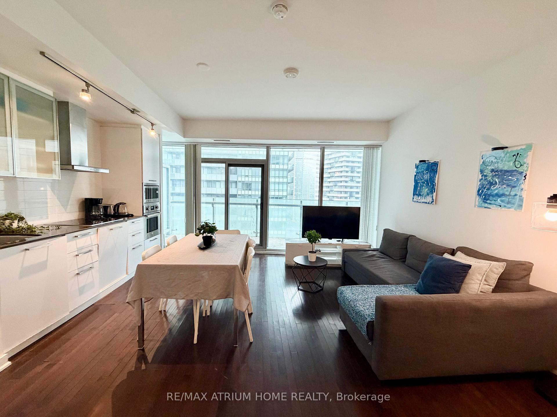 Photo 5 of Unit 1501, 14 York Street, Toronto, Waterfront Communities — HOMEH
