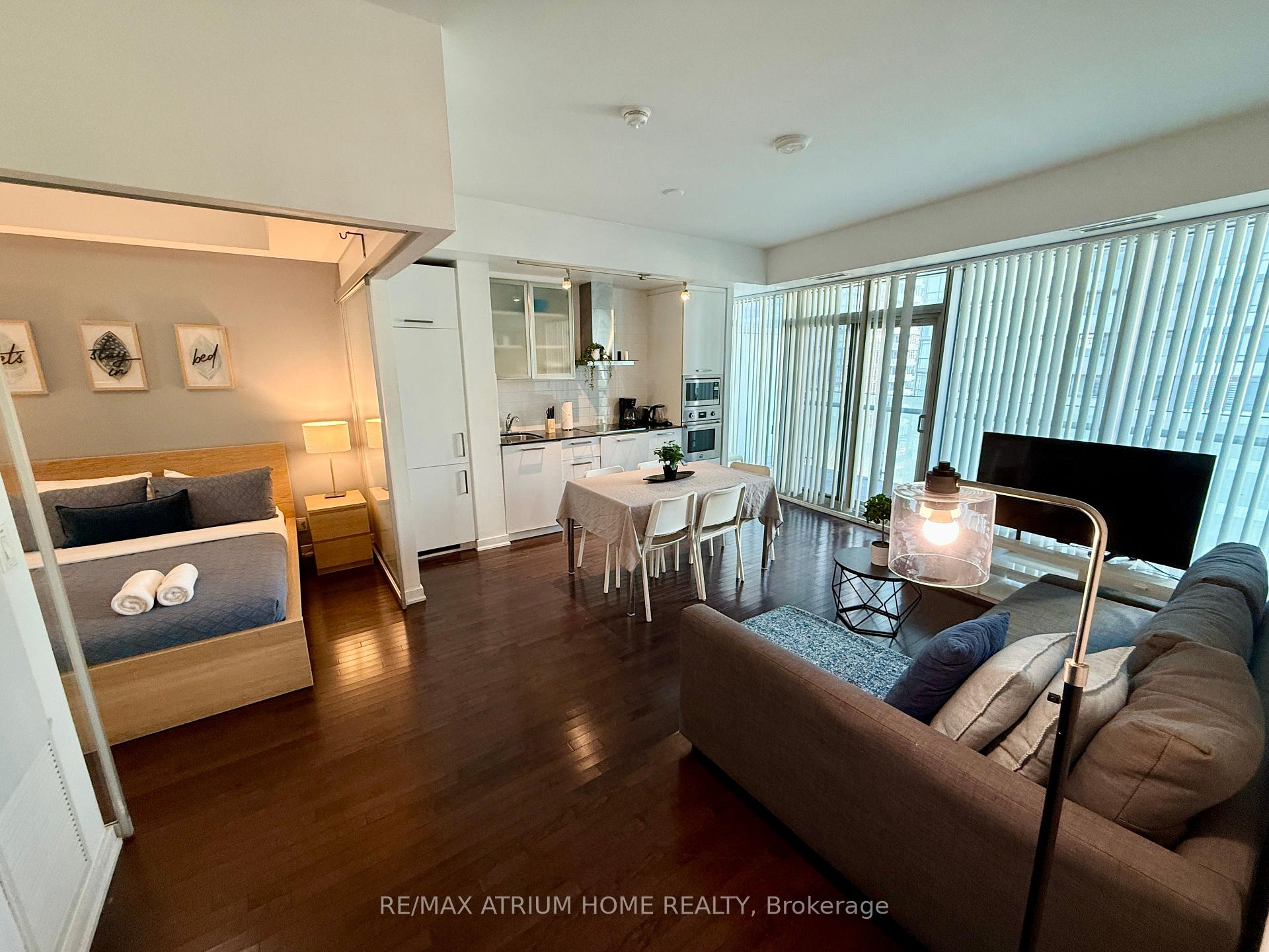 Photo 7 of Unit 1501, 14 York Street, Toronto, Waterfront Communities — HOMEH