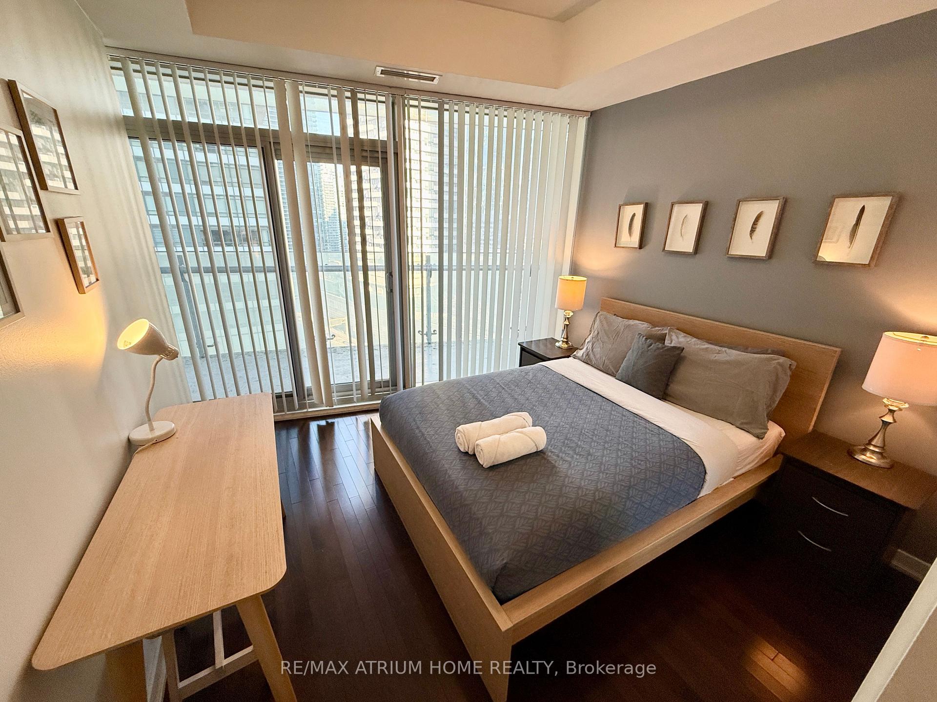 Photo 11 of Unit 1501, 14 York Street, Toronto, Waterfront Communities — HOMEH