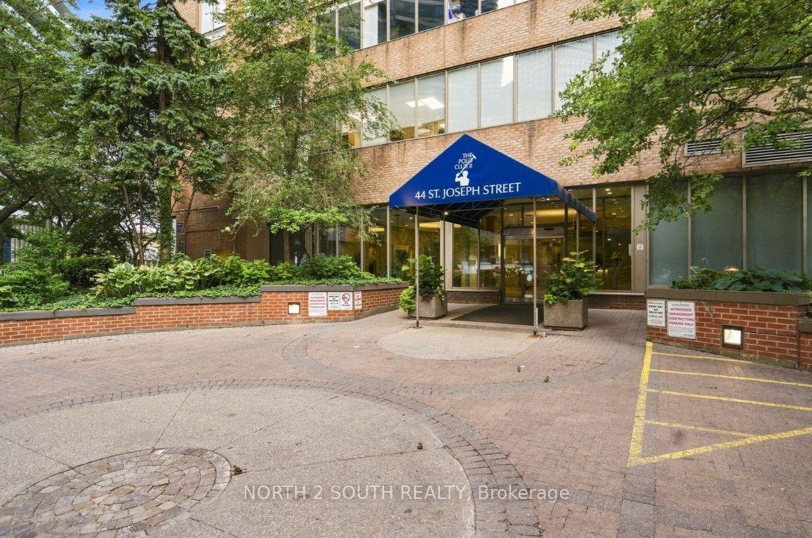 Photo 4 of Unit 702, 44 St Joseph Street, Toronto, Bay Street Corridor — HOMEH