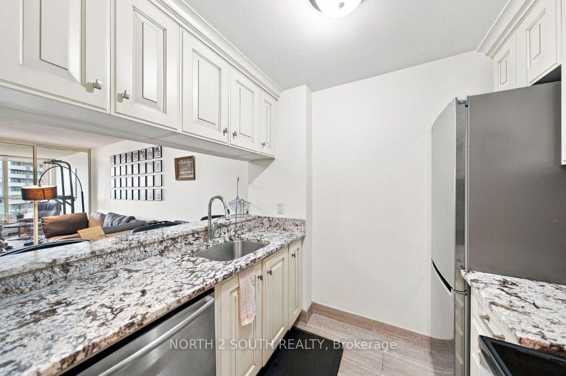 Photo 7 of Unit 702, 44 St Joseph Street, Toronto, Bay Street Corridor — HOMEH