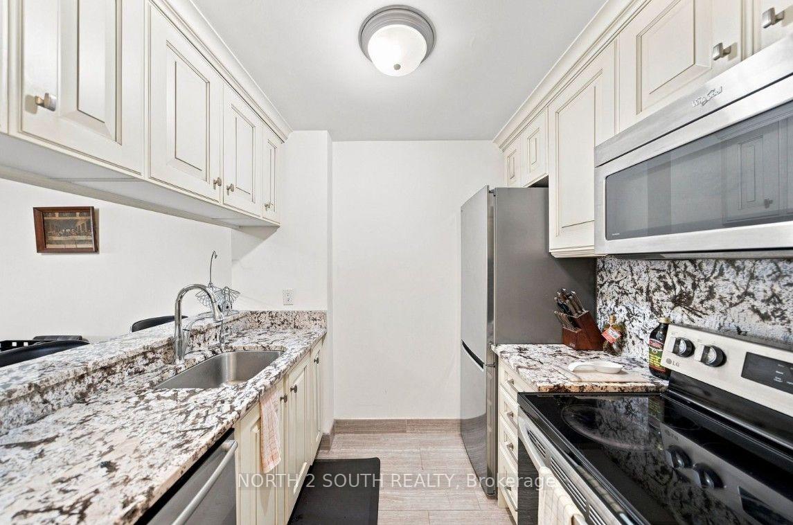 Photo 8 of Unit 702, 44 St Joseph Street, Toronto, Bay Street Corridor — HOMEH