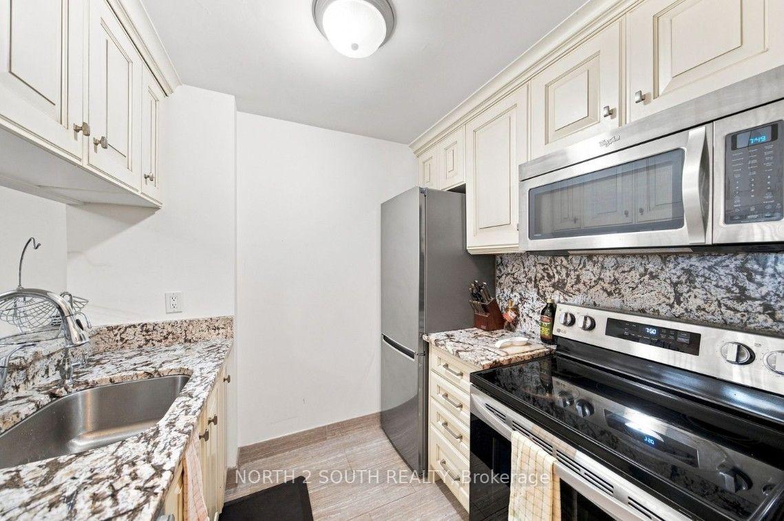 Photo 9 of Unit 702, 44 St Joseph Street, Toronto, Bay Street Corridor — HOMEH