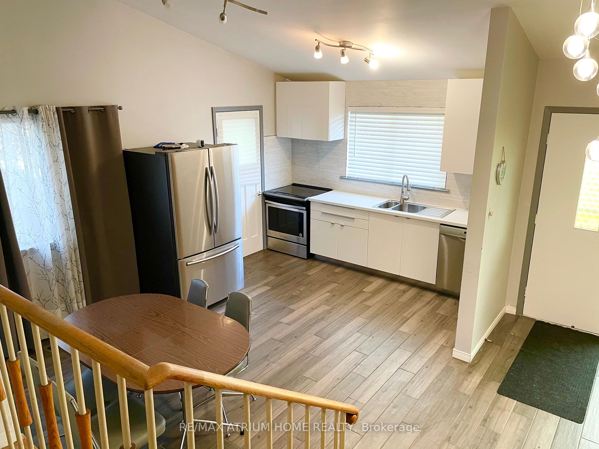 Photo 4 of 9740 Keele Street, Vaughan, Maple — HOMEH