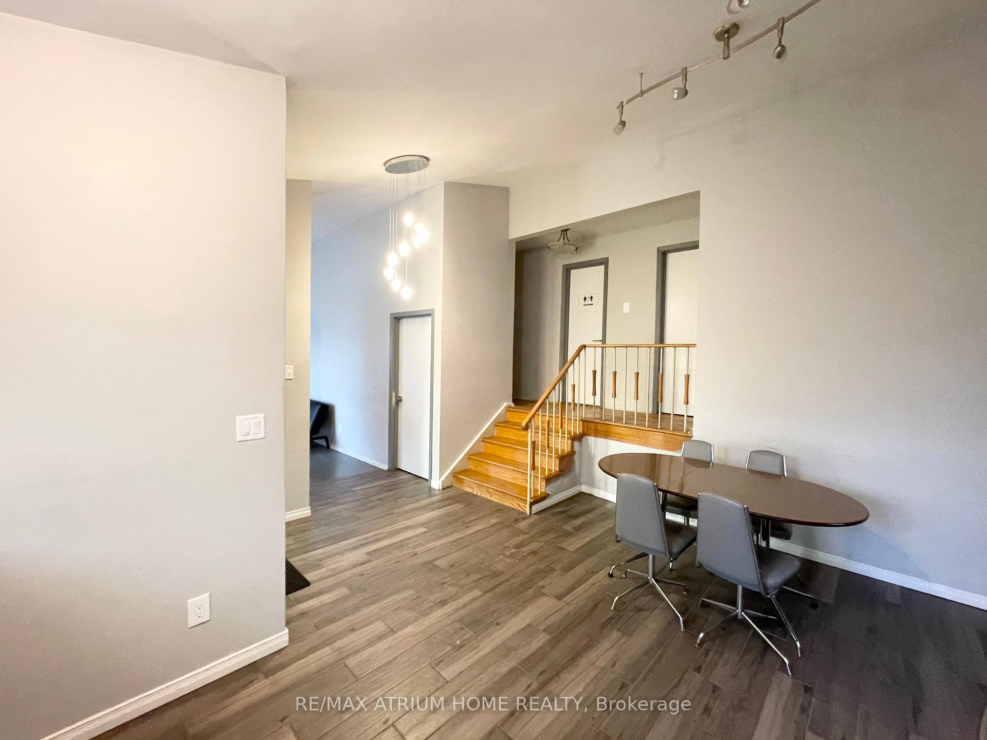 Photo 9 of 9740 Keele Street, Vaughan, Maple — HOMEH