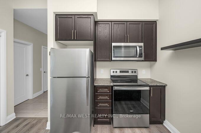 Photo 13 of Unit 615, 16 Concord Place, Grimsby, Grimsby Beach — HOMEH
