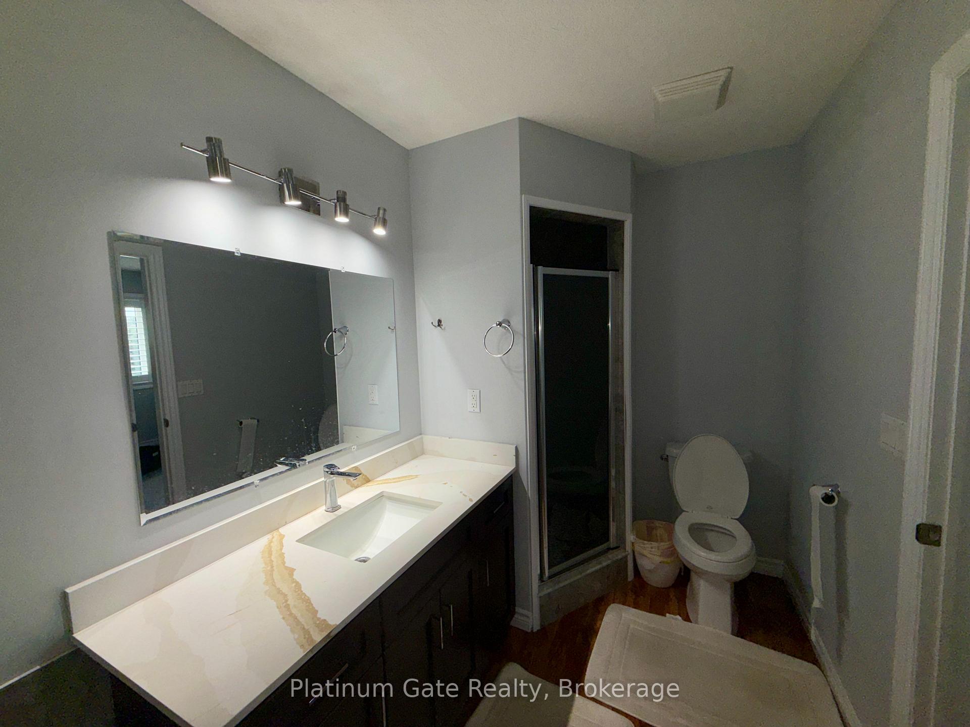 Photo 13 of Unit UPPER, 1851 Frederick Crescent, London, East Q — HOMEH