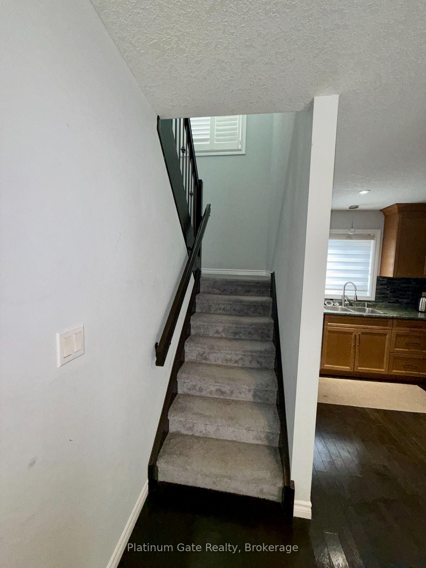 Photo 24 of Unit UPPER, 1851 Frederick Crescent, London, East Q — HOMEH