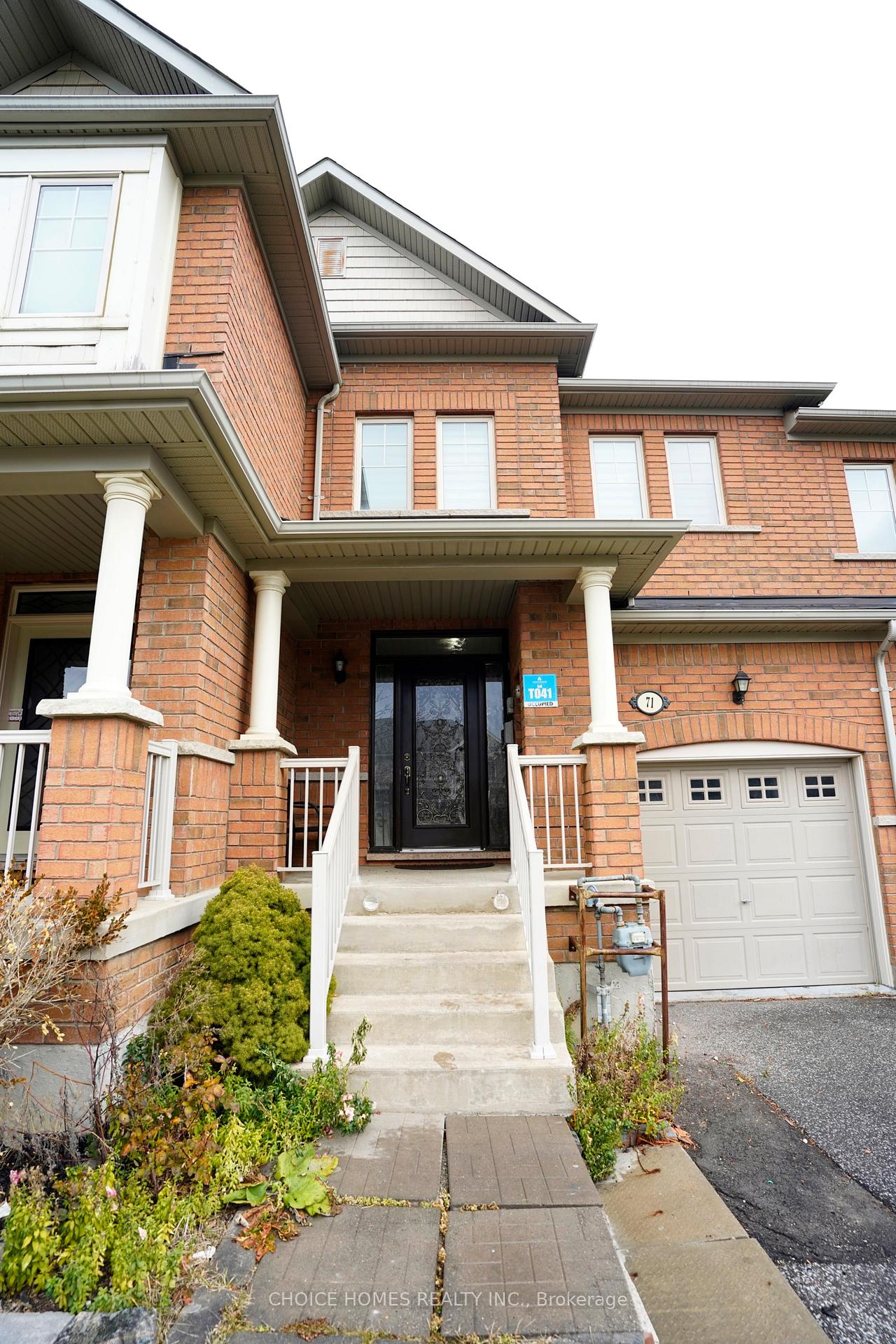 Photo 3 of 71 Pendulum Circle, Brampton, Sandringham-Wellington — HOMEH