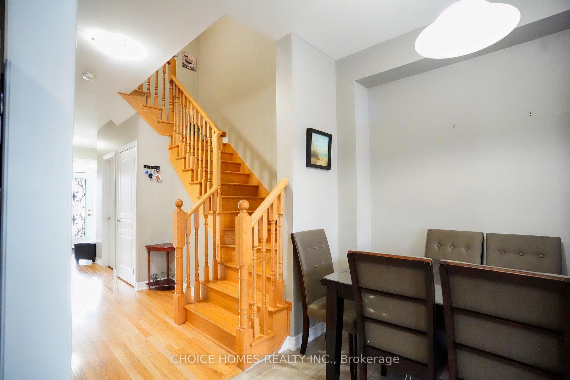 Photo 15 of 71 Pendulum Circle, Brampton, Sandringham-Wellington — HOMEH
