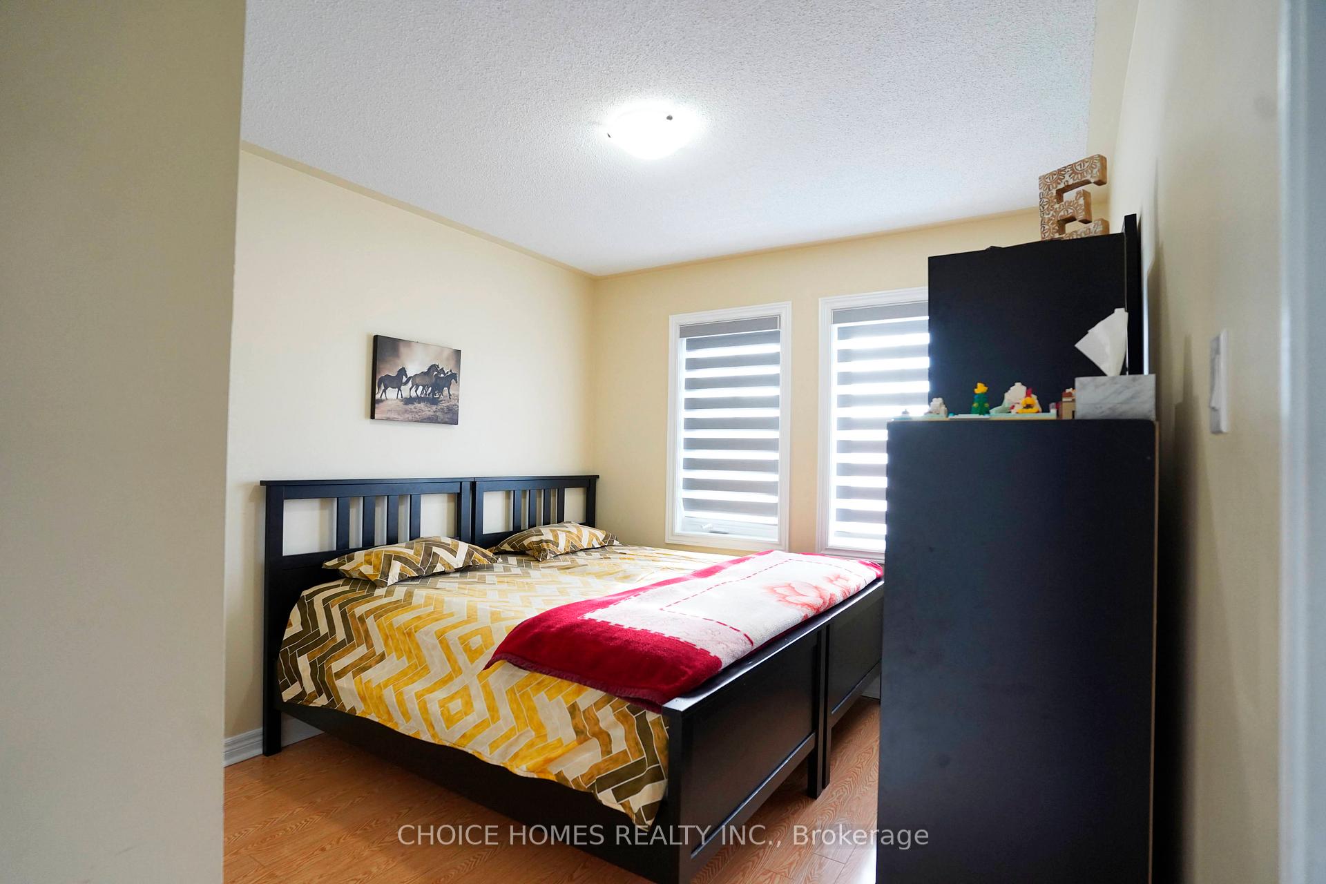 Photo 20 of 71 Pendulum Circle, Brampton, Sandringham-Wellington — HOMEH