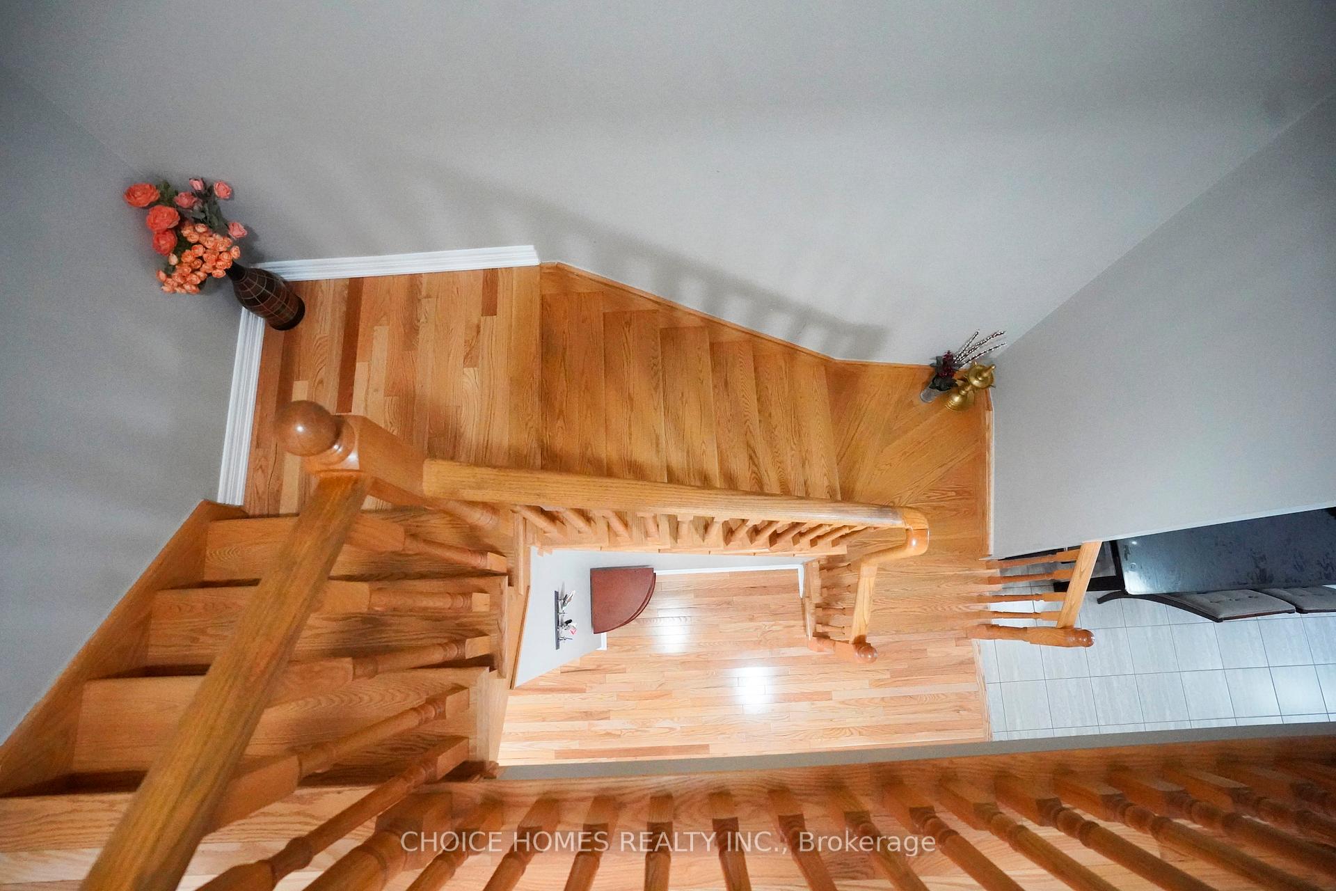 Photo 29 of 71 Pendulum Circle, Brampton, Sandringham-Wellington — HOMEH