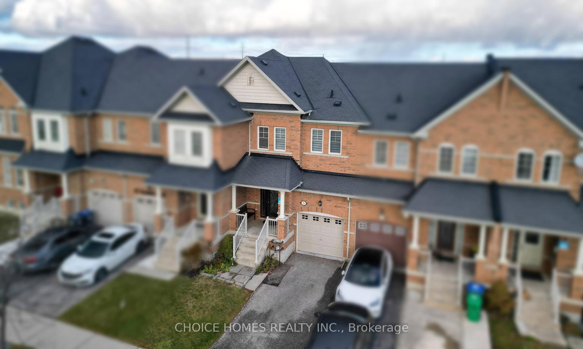 Photo 39 of 71 Pendulum Circle, Brampton, Sandringham-Wellington — HOMEH