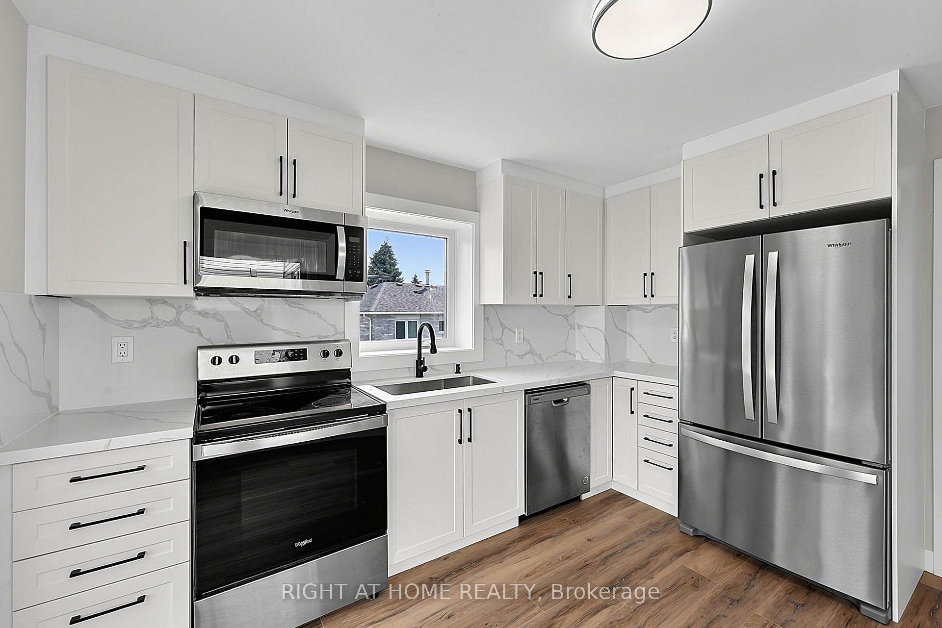 Photo 9 of 6 Ward Drive, Barrie, Painswick North — HOMEH
