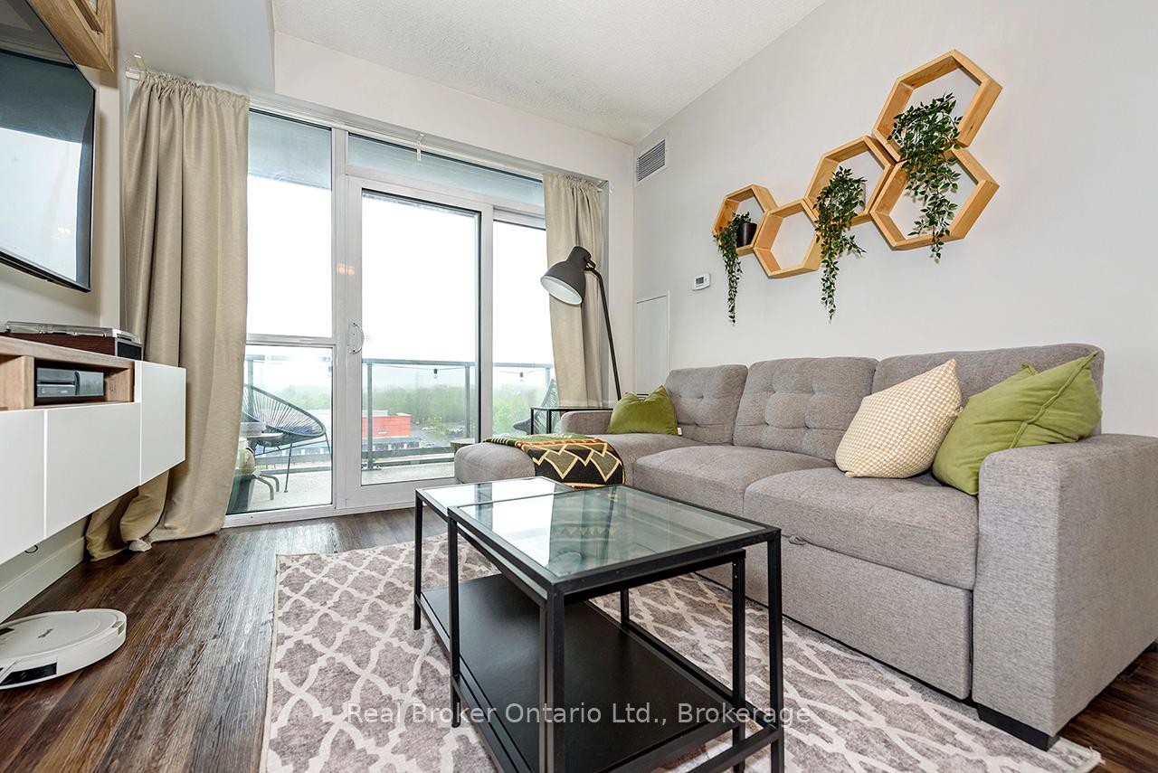 Photo 16 of Unit 611, 2081 Fairview Street, Burlington, Freeman — HOMEH