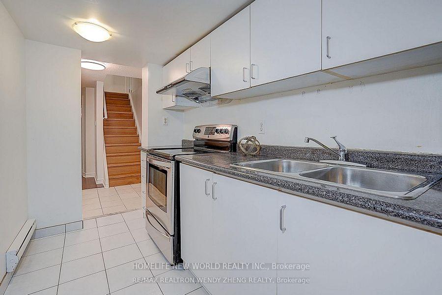 Photo 8 of 36 Chloe Crescent, Markham, Middlefield — HOMEH