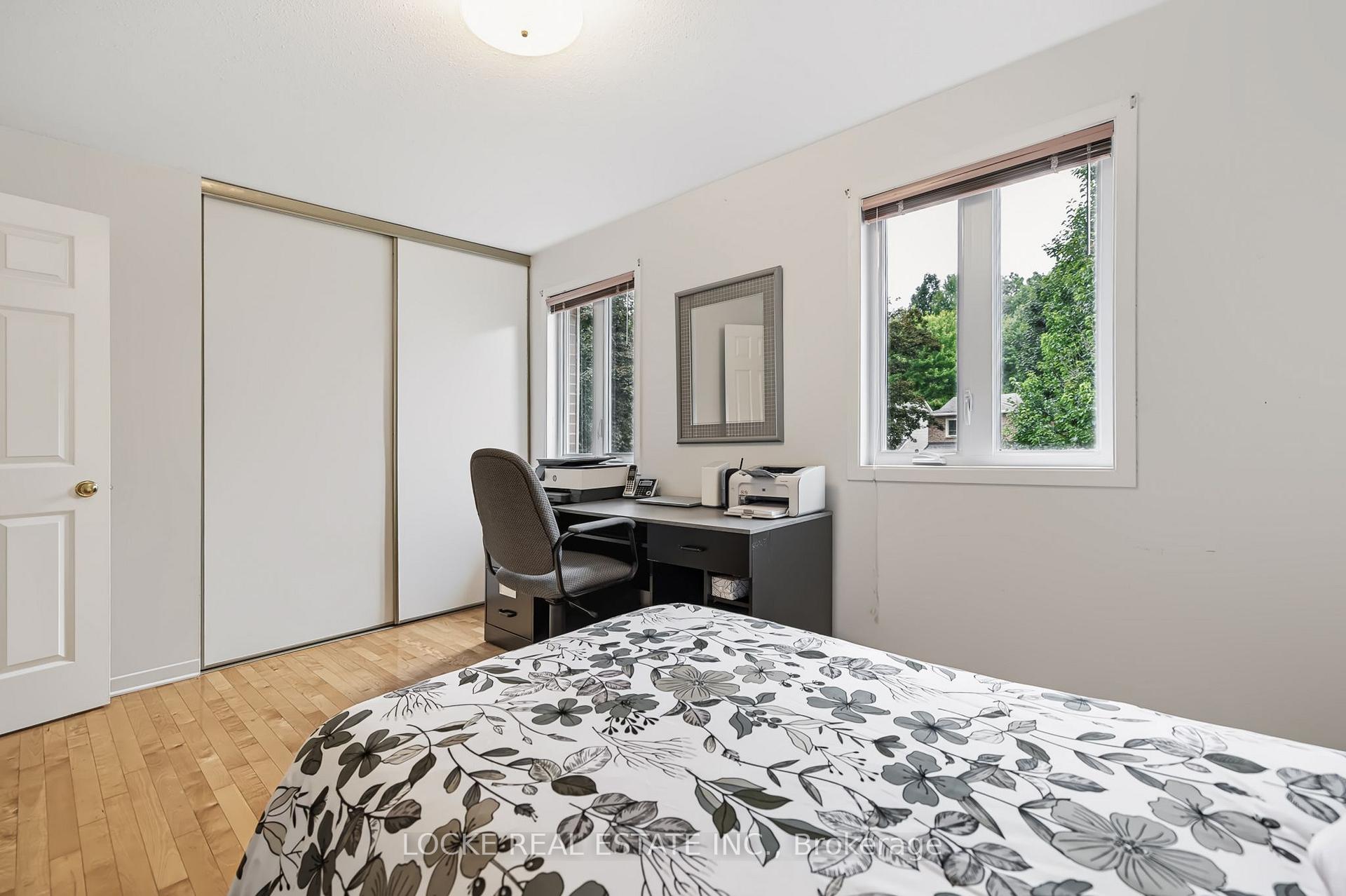 Photo 28 of 6068 Ridgelea Place, Ottawa, Chapel Hill — HOMEH