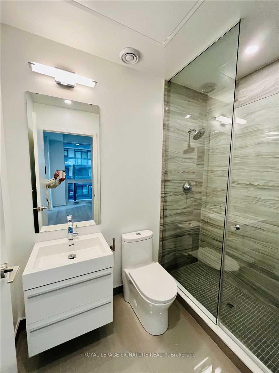 Photo 6 of Unit 308, 39 Roehampton Avenue, Toronto, Mount Pleasant West — HOMEH