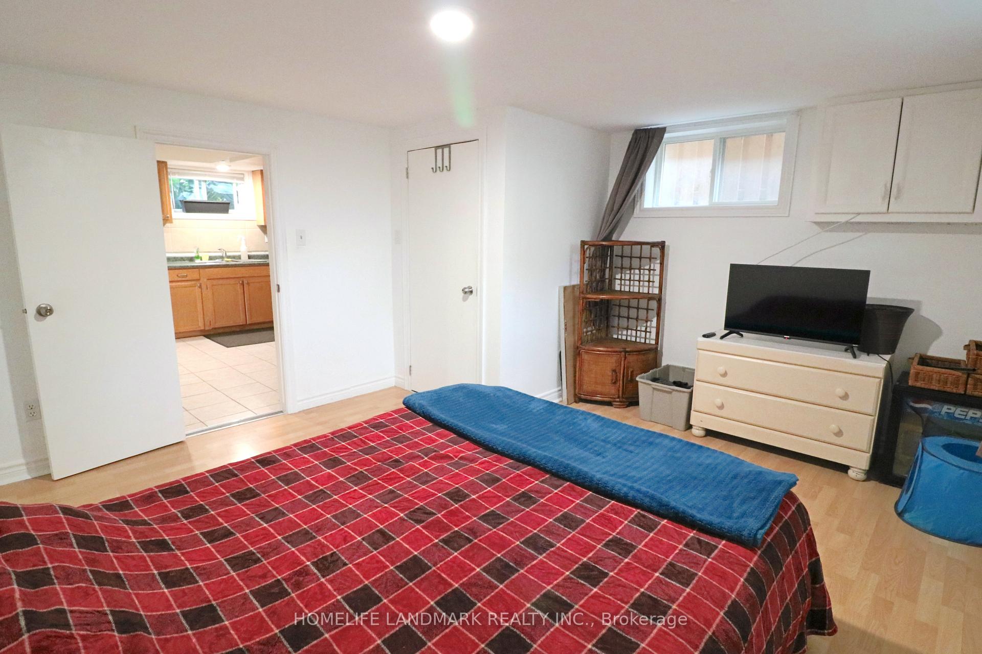 Photo 5 of Unit Lower Level, 4472 Third Avenue, Niagara Falls, Downtown — HOMEH