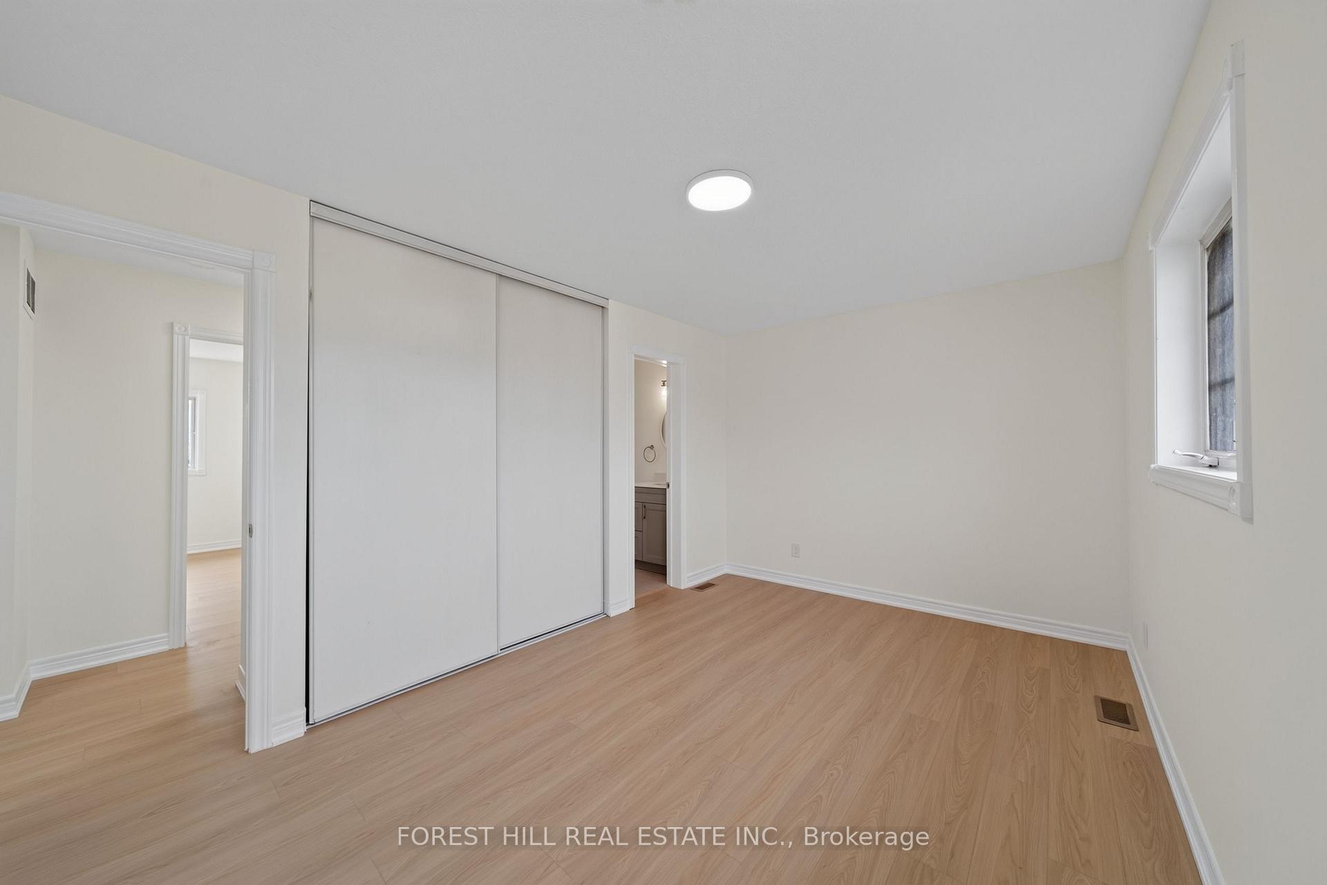 Photo 12 of 57 Michael Crescent, Barrie, East Bayfield — HOMEH