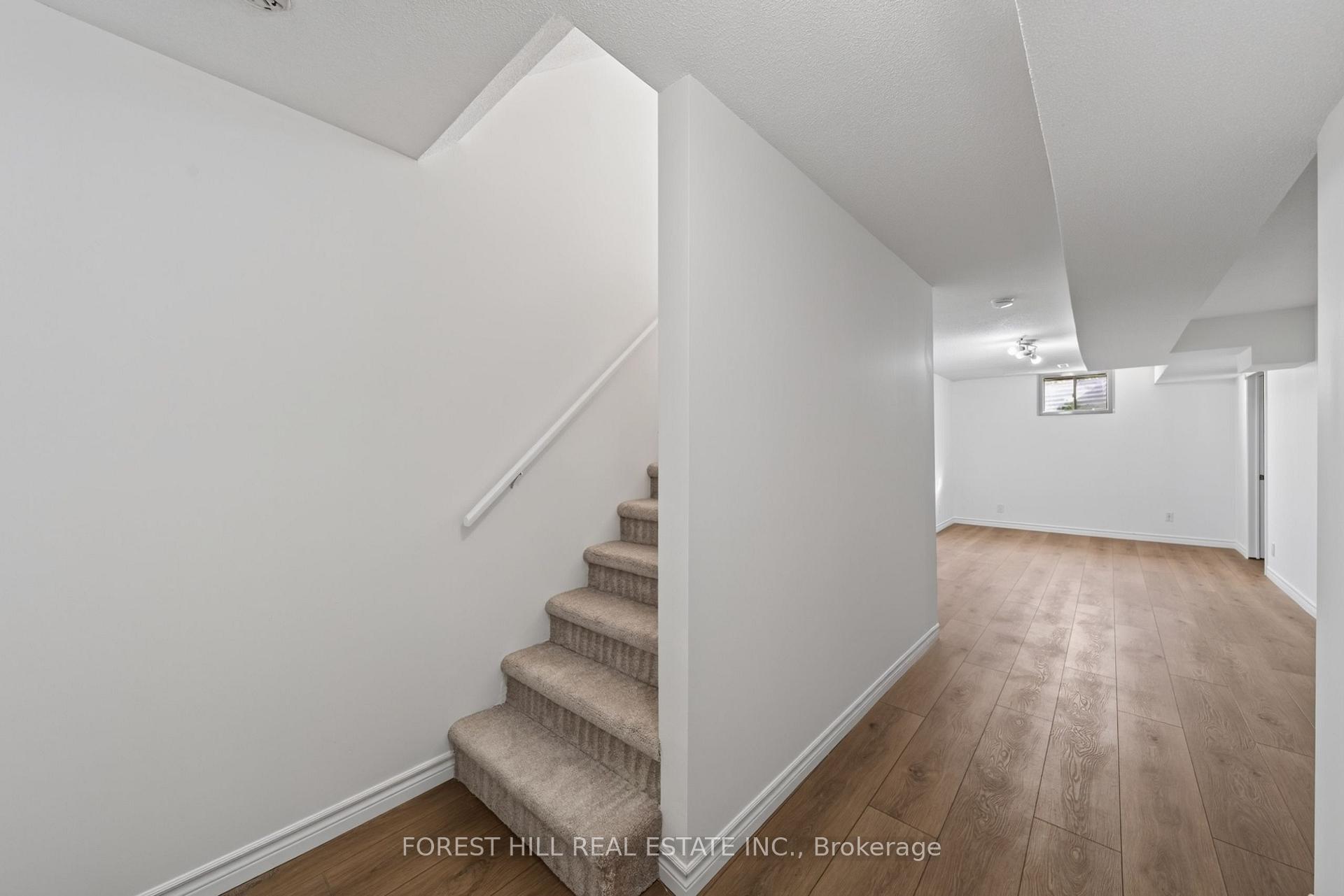 Photo 17 of 57 Michael Crescent, Barrie, East Bayfield — HOMEH