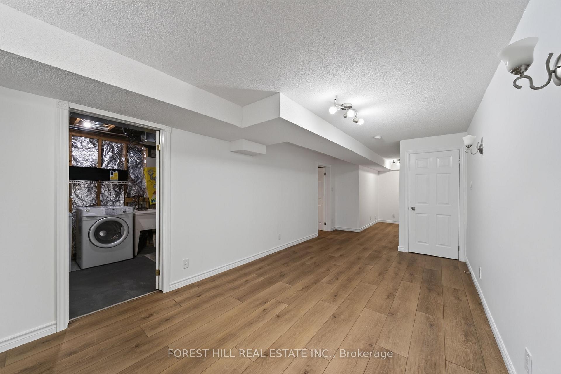 Photo 20 of 57 Michael Crescent, Barrie, East Bayfield — HOMEH