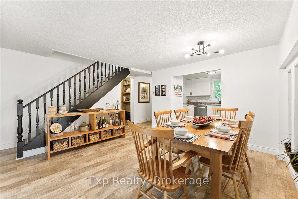 Photo 12 of 26 Sherbourne Street N, Bancroft, Bancroft Ward — HOMEH