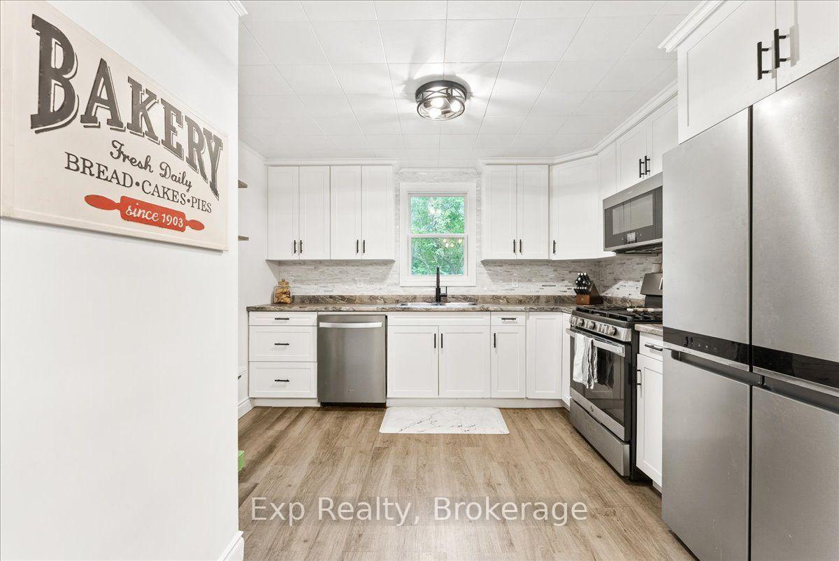 Photo 16 of 26 Sherbourne Street N, Bancroft, Bancroft Ward — HOMEH