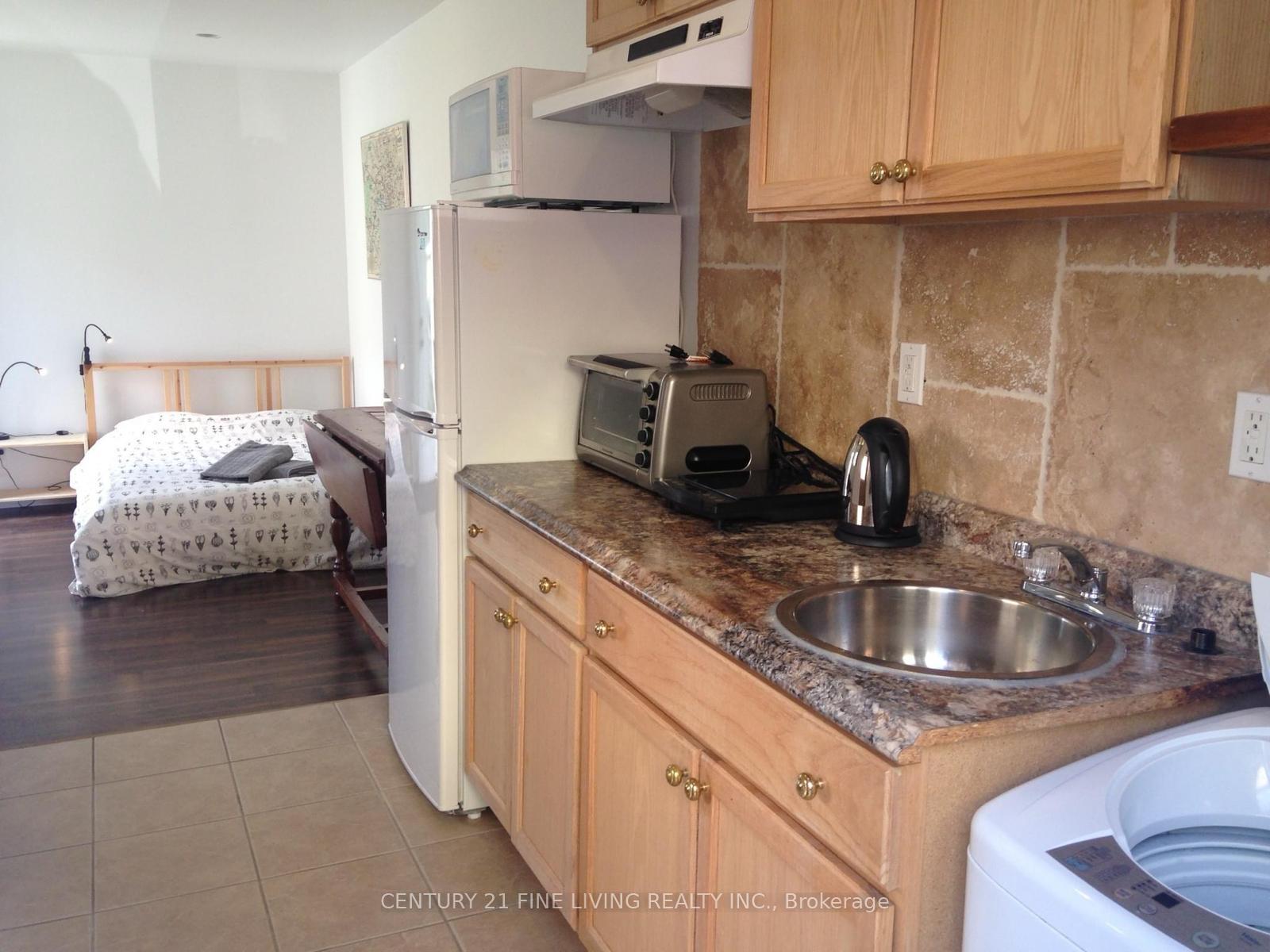 Photo 1 of Unit (Grdn), 400 Nairn Avenue, Toronto, Caledonia-Fairbank — HOMEH