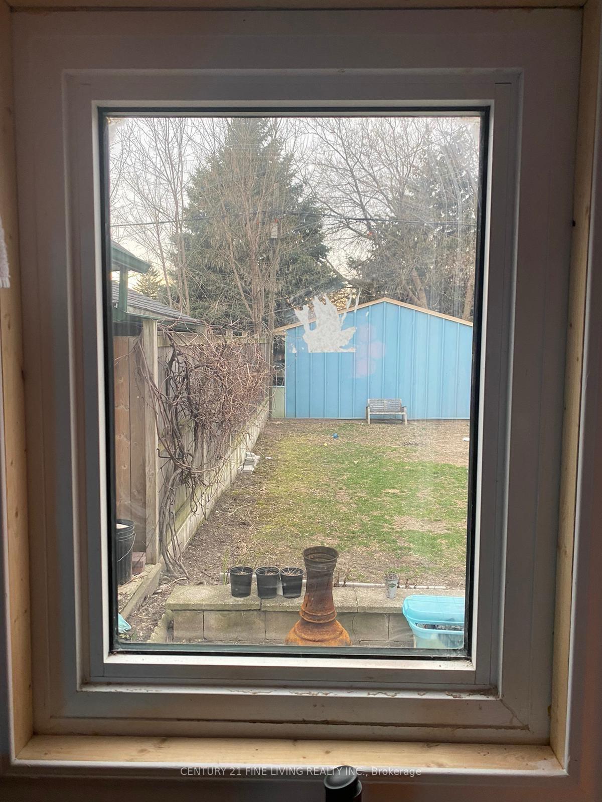 Photo 14 of Unit (Grdn), 400 Nairn Avenue, Toronto, Caledonia-Fairbank — HOMEH