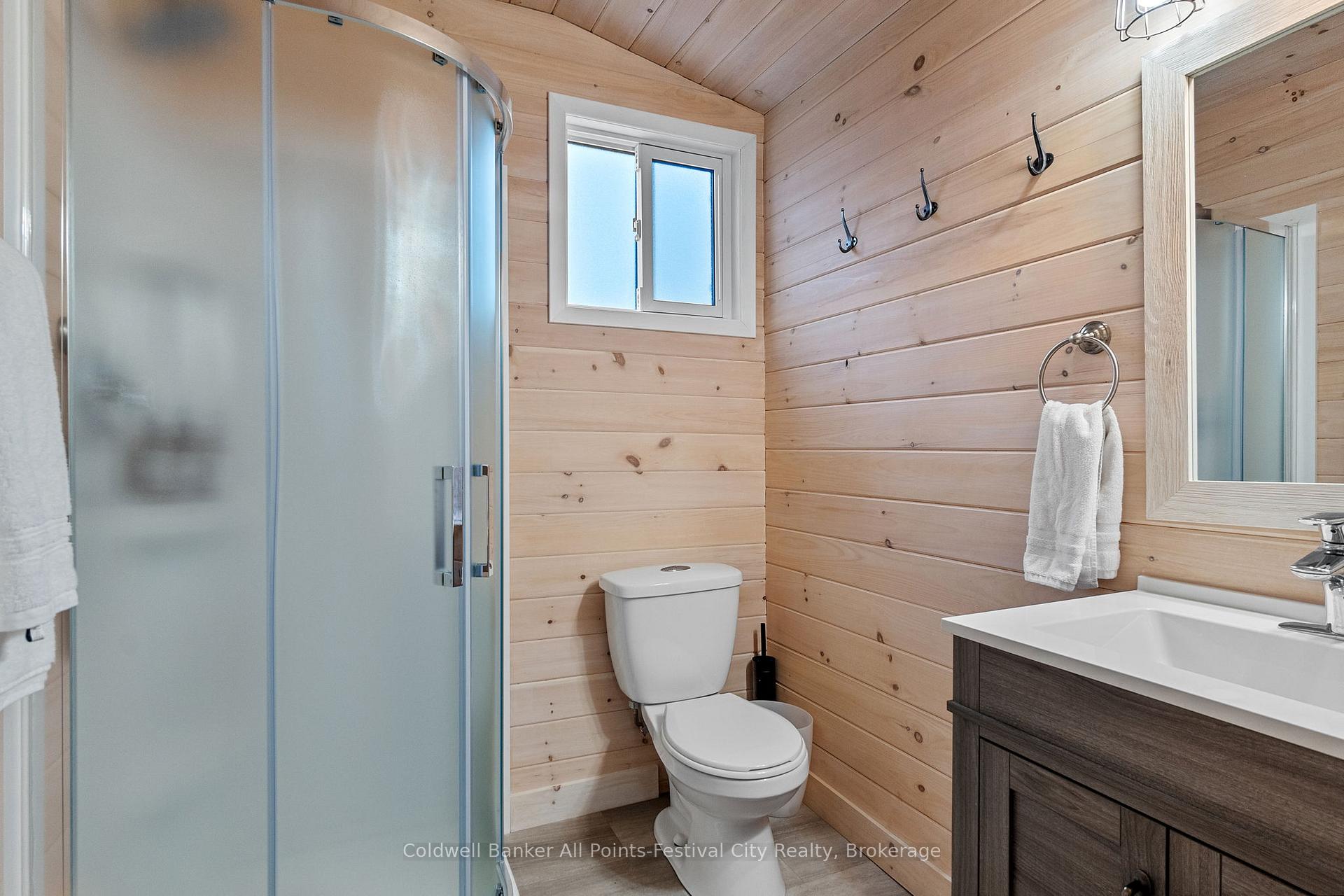 Photo 19 of 20 Tuyll Street, Bluewater, Bayfield — HOMEH