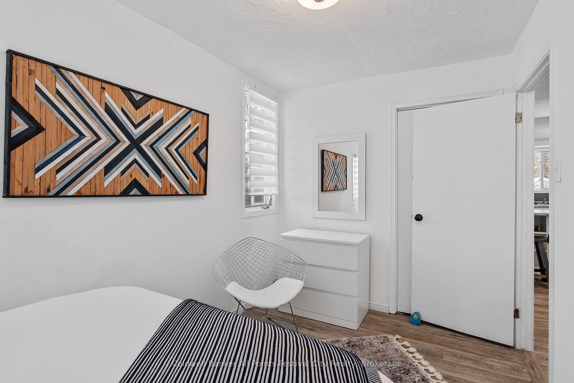 Photo 29 of 20 Tuyll Street, Bluewater, Bayfield — HOMEH