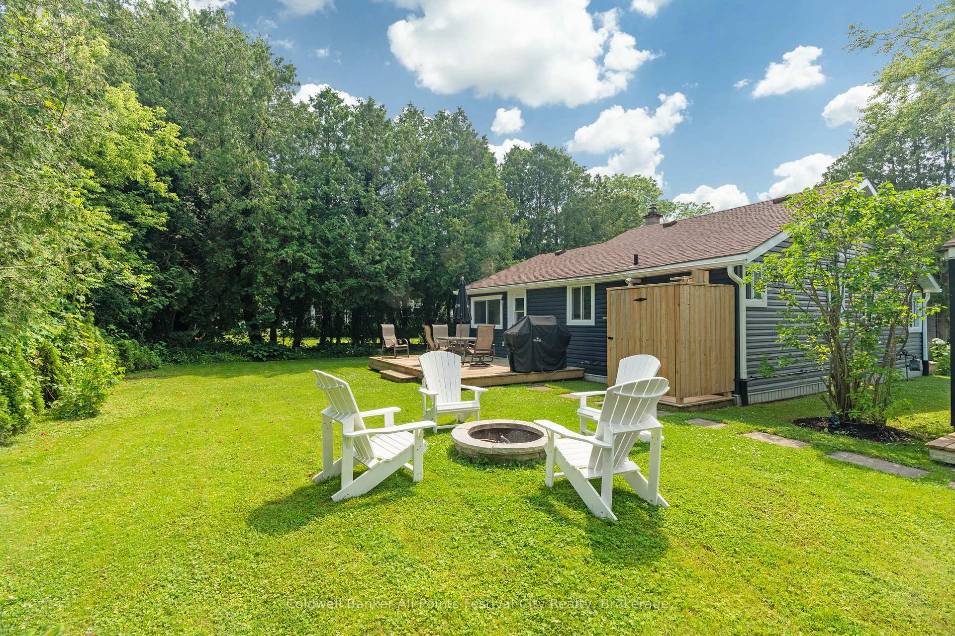 Photo 37 of 20 Tuyll Street, Bluewater, Bayfield — HOMEH