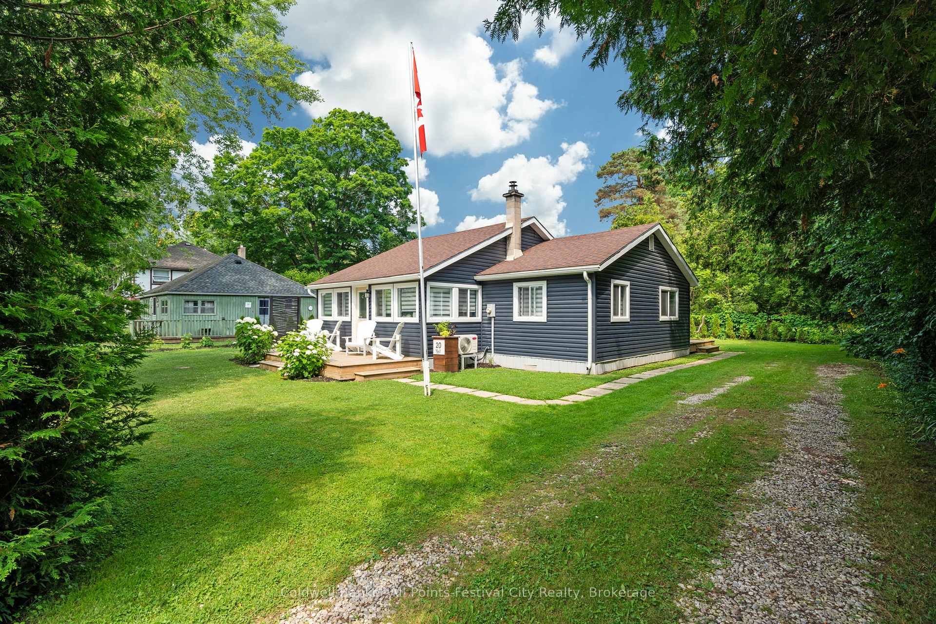 Photo 43 of 20 Tuyll Street, Bluewater, Bayfield — HOMEH
