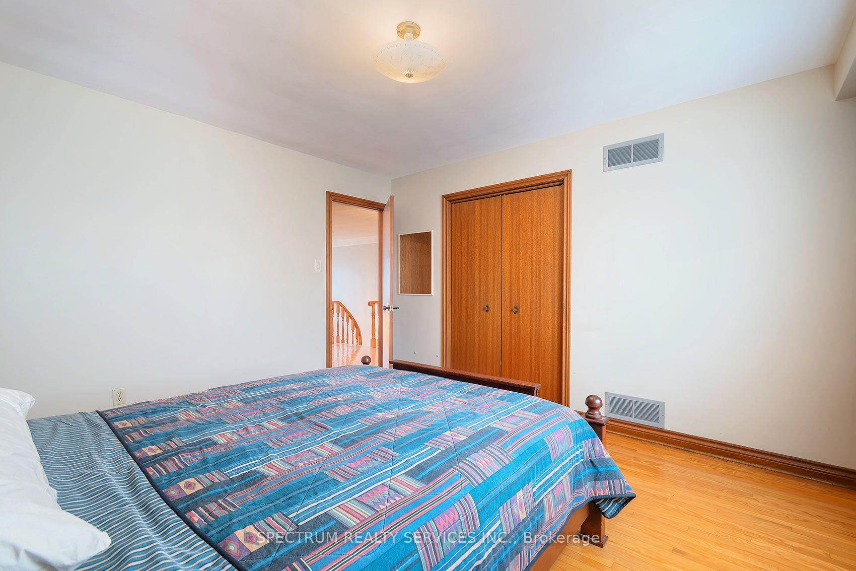 Photo 32 of 145A Whitfield Avenue, North York, Humber Summit — HOMEH