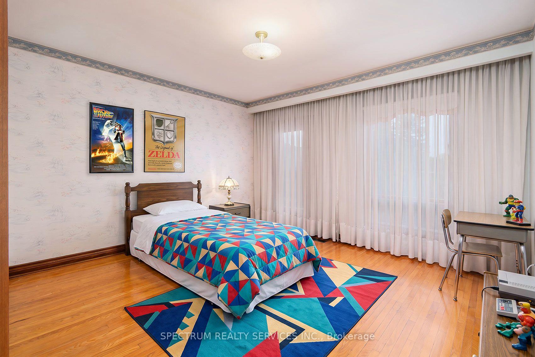 Photo 33 of 145A Whitfield Avenue, North York, Humber Summit — HOMEH
