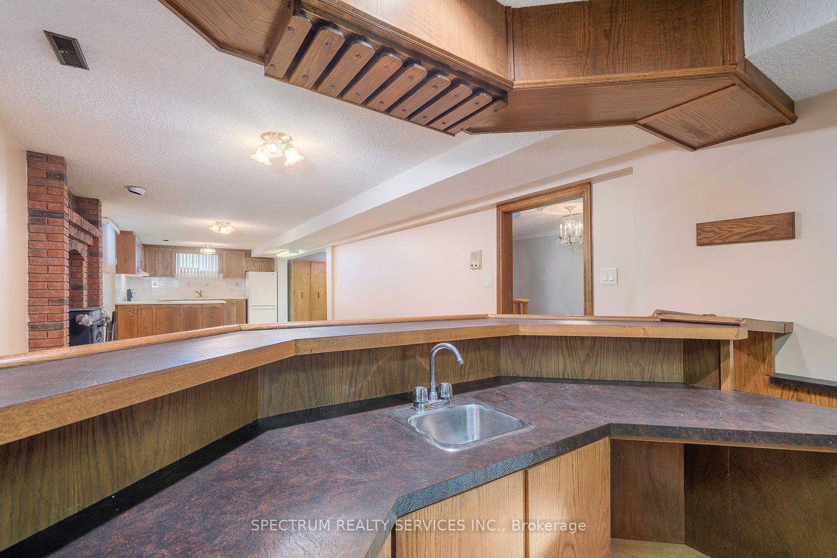 Photo 38 of 145A Whitfield Avenue, North York, Humber Summit — HOMEH