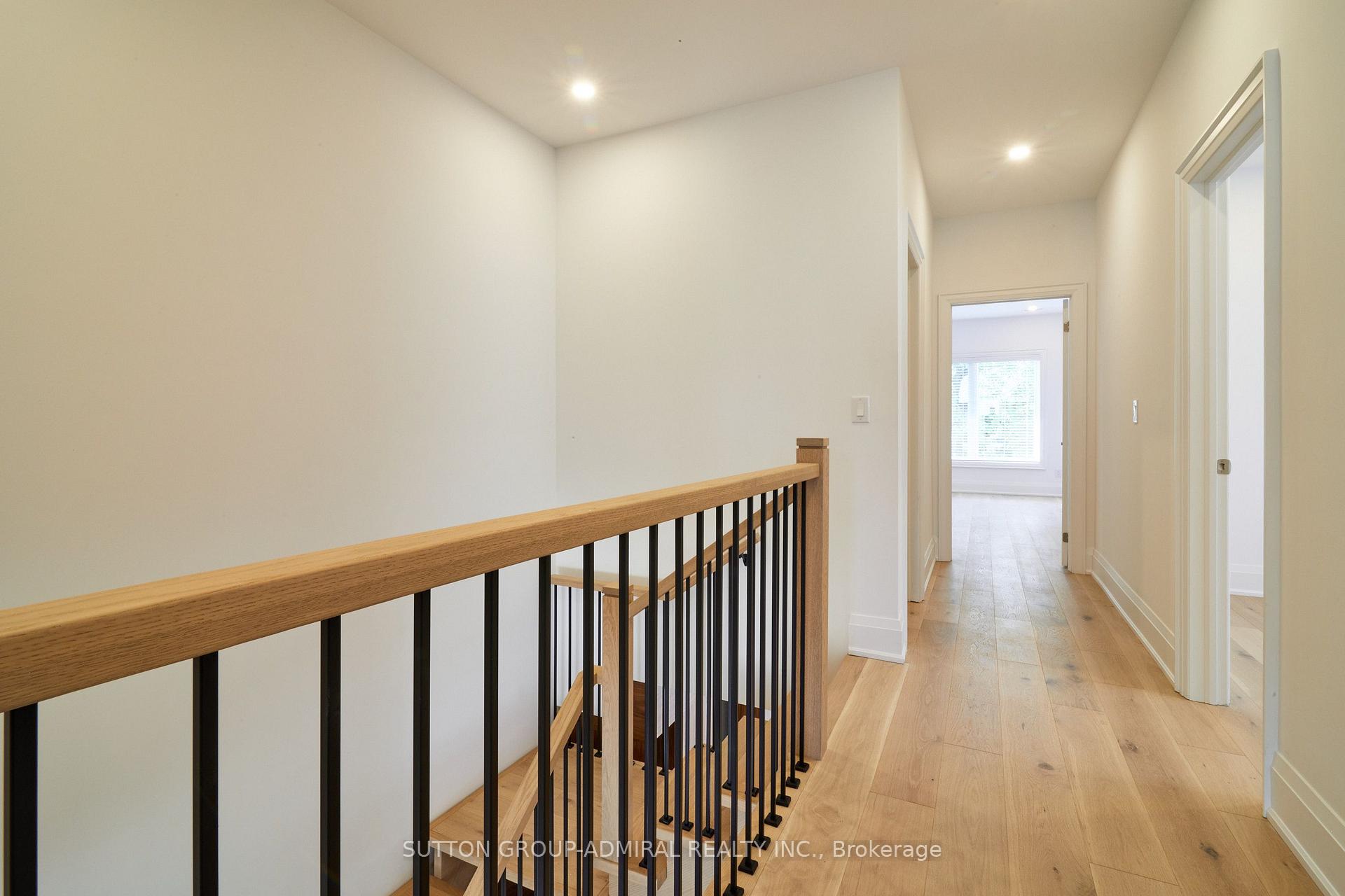 Photo 26 of Direzze 18 Court, Richmond Hill, Mill Pond — HOMEH