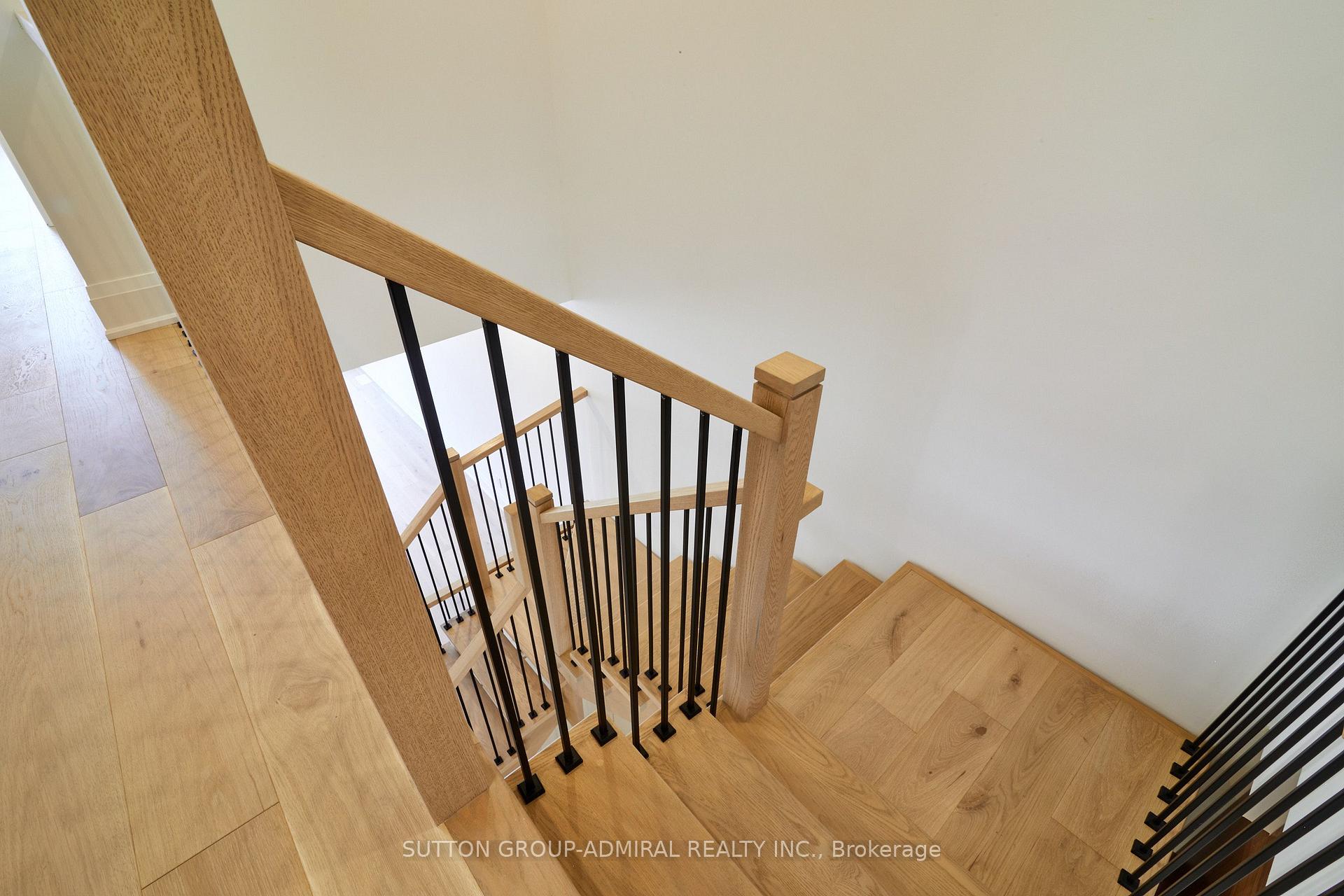 Photo 27 of Direzze 18 Court, Richmond Hill, Mill Pond — HOMEH